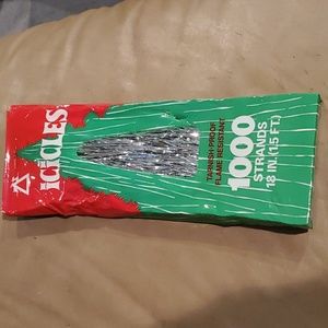 Vintage icicles 1000 strands new